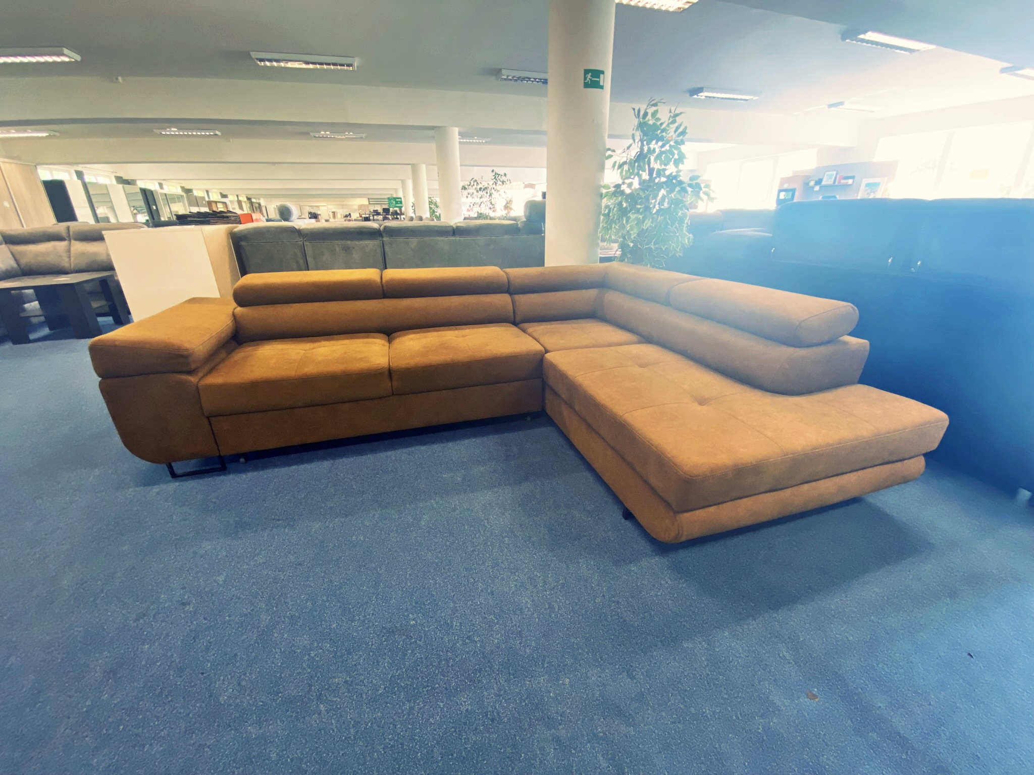 Rozkládací rohová sedací souprava Anton (hořč.)