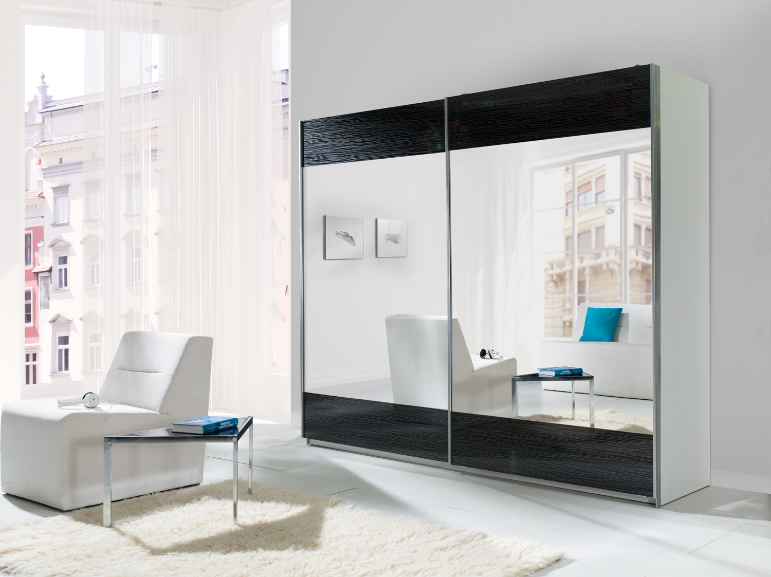 Šatní skříň Lux Stripes Barva korpusu: Bílá