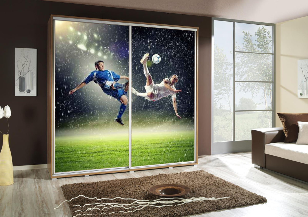 Šatní skříň Penelopa 2 Fotbalisté 1 Barva korpusu: Kaštan - wenge