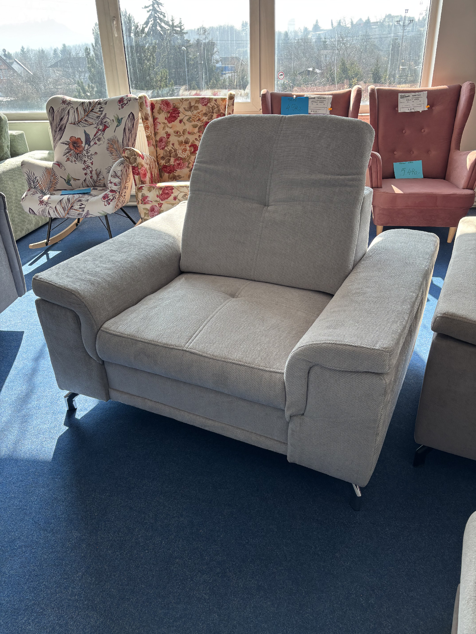 Křeslo Britta látka: šedá žinylka