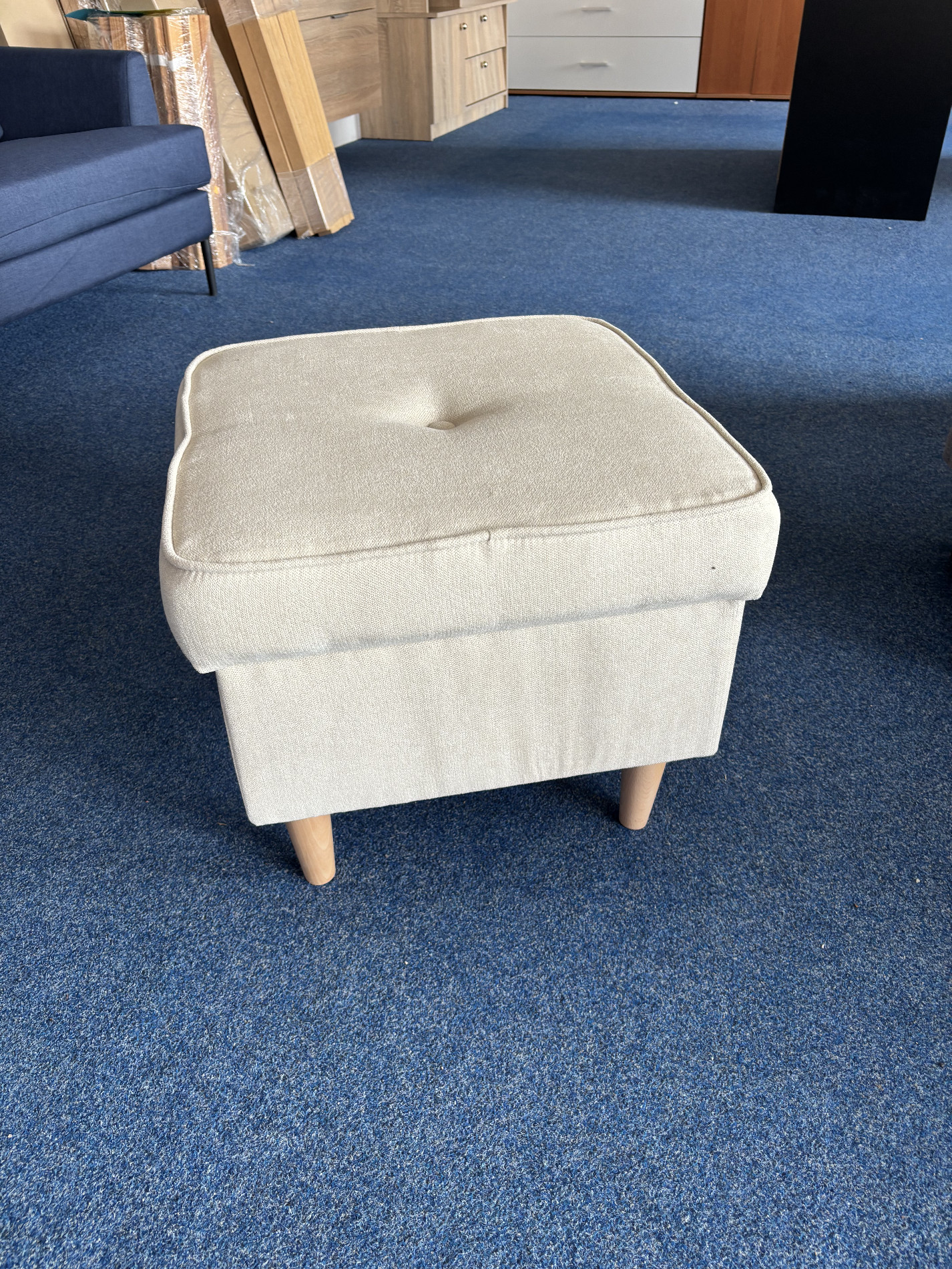 Taburet Flo látka: světlá látka